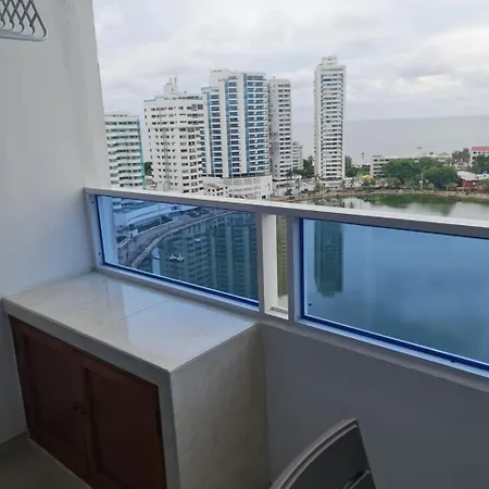 Apartment En Cartagena, El Laguito 1402