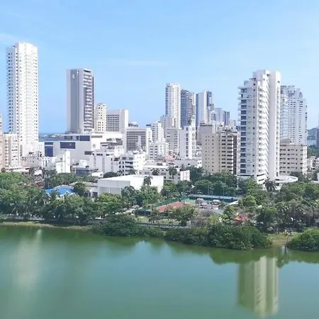 En Cartagena, El Laguito 1402
